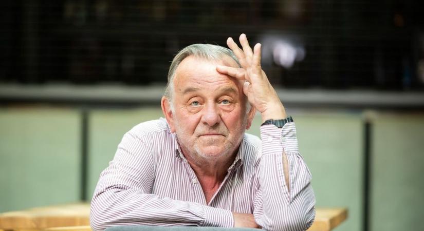 Egészségügyi problémái akadtak Fábry Sándornak, Kaposvárig ment a gyógyulásért