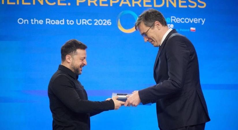 Zelenszkij személyesen tüntette ki Karácsony Gergelyt
