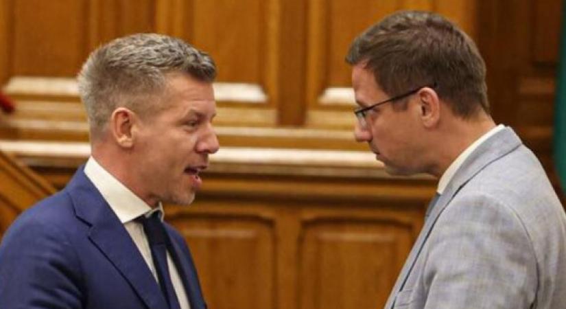 Kiderült, miről váltott szót kedden Magyar Péter és Gulyás Gergely a parlamentben