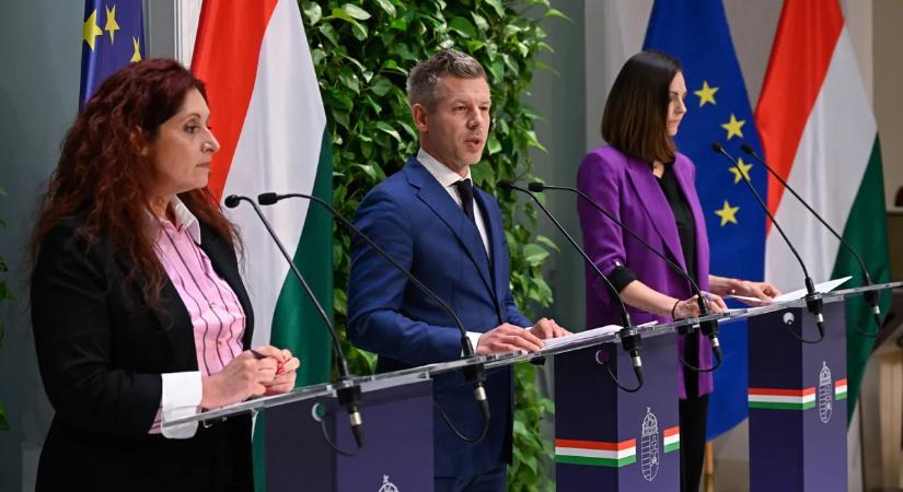 Kormányszóvivői sajtótájékoztató a Miniszterelnökségen – kövesse nálunk élőben!