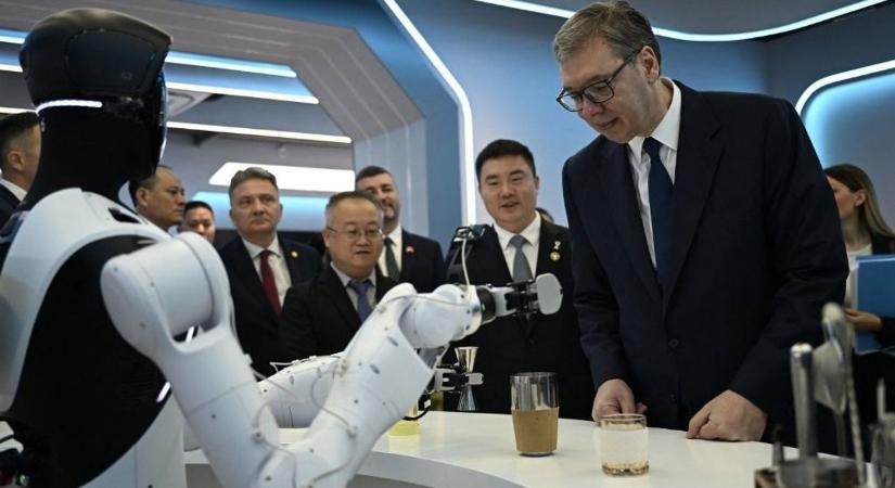 Autóipari alkatrészektől a humanoid robotokig — Kína továbbra is önti a pénzt a balkáni terjeszkedésbe