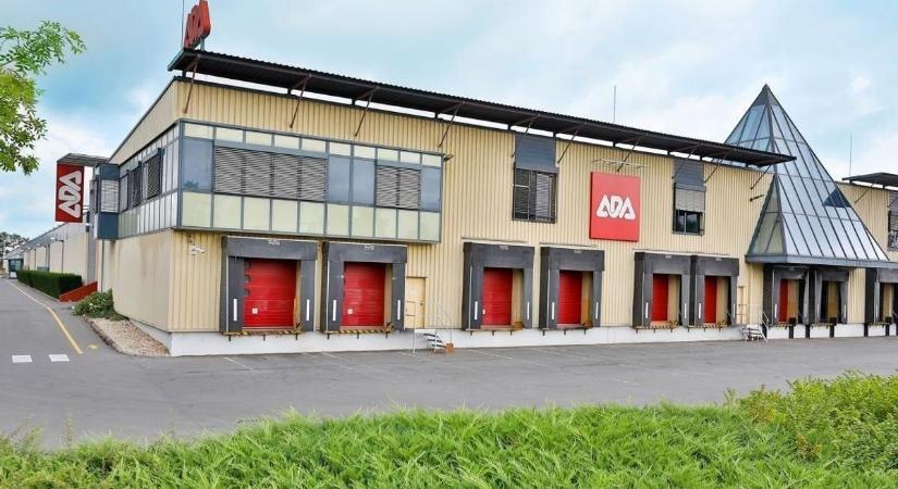 ADA: Fontos közleményt adott ki a cég, ebbe a városba koncentrálja sorozatgyártását