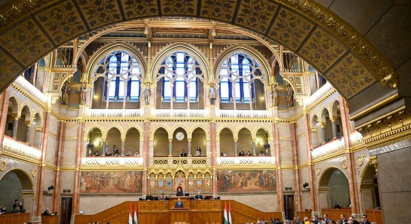 Itt az eredmény: döntött a parlament az Orbán-kormány egyik legvitatottabb lépéséről
