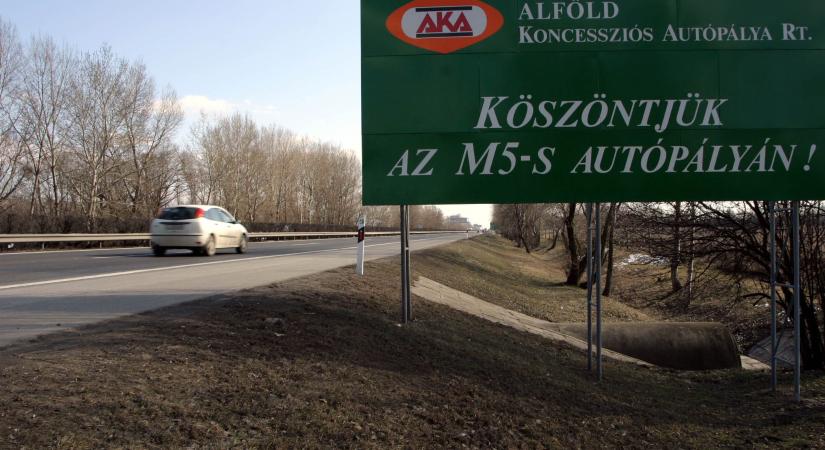 Egyre súlyosabb a helyzet az M5-ös autópályán, de már körvonalazódik a megoldás