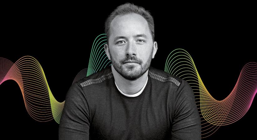 Átadja a kormányt a Dropbox alapítója
