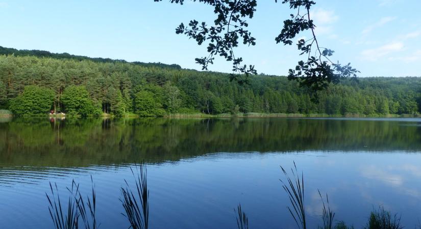 A közkedvelt vasi horgásztó és strand is érintett lehet az azbeszt-ügyben