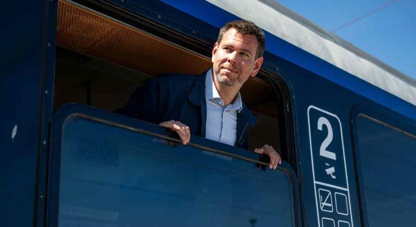 Vitézy Dávid újraindította, amit Lázár tönkretett: újra láthatók a MÁV késései