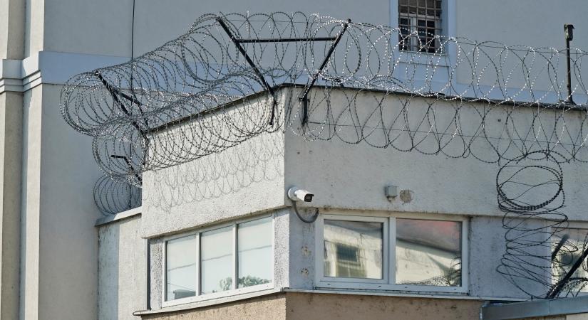 „Élőhalottként kaptam vissza” – szabadult a 73 éves német férfi, akit két rongálási ügy miatt tartottak fogva