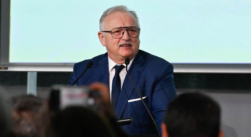 Újabb nemzetközi fórum utasította el a Mol-vezér elleni korrupciós vádakat