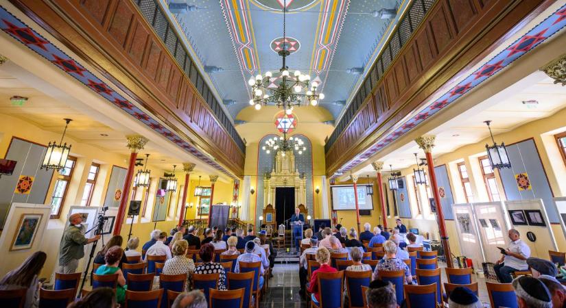 A Holokauszt túlélőit is köszöntötték a debreceni Zsidó Kulturális Napok nyitóprogramján – Fotókkal