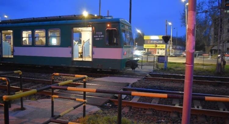 Halálra gázolt egy férfit a HÉV Óbudán, nem messze onnan, ahol áprilisban egy 14 éves fiú halt meg
