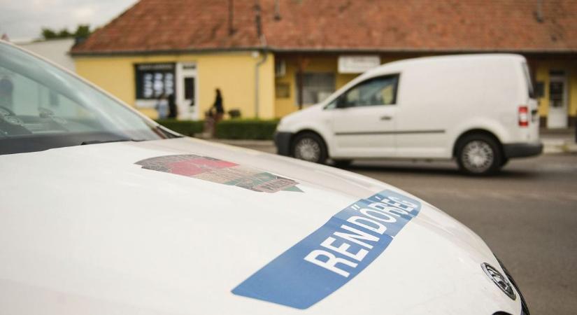 Filmbe illő akció Egerben: betörte az üvegajtót, majd italokkal menekült a tarnaleleszi férfi
