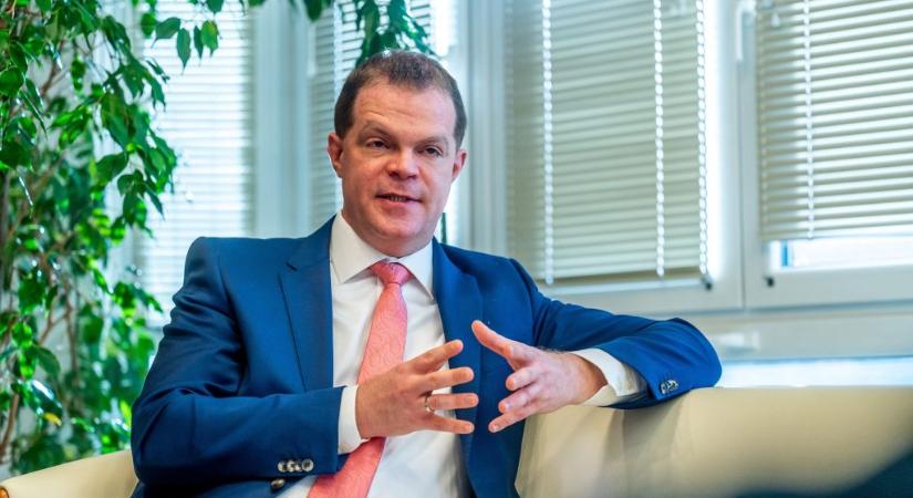 NMHH: a sajtóból értesültünk, hogy költségvetési biztost rendelnek ki a közmédiához