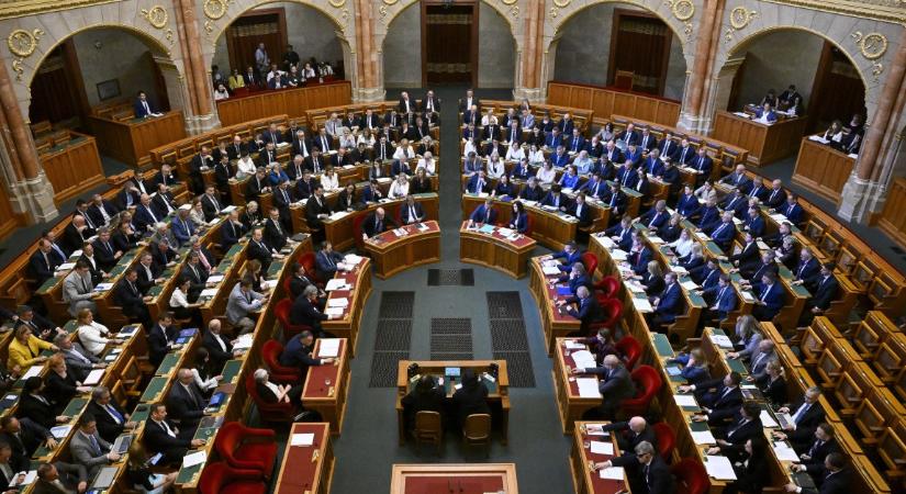 Szereptanulás a Házban - Kárpáti Iván jegyzete