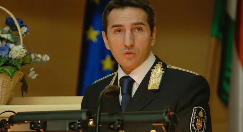 Olyan rendőri vezetőt támad most a Fidesz, akinek 2007-ben még megszavazták a kinevezését