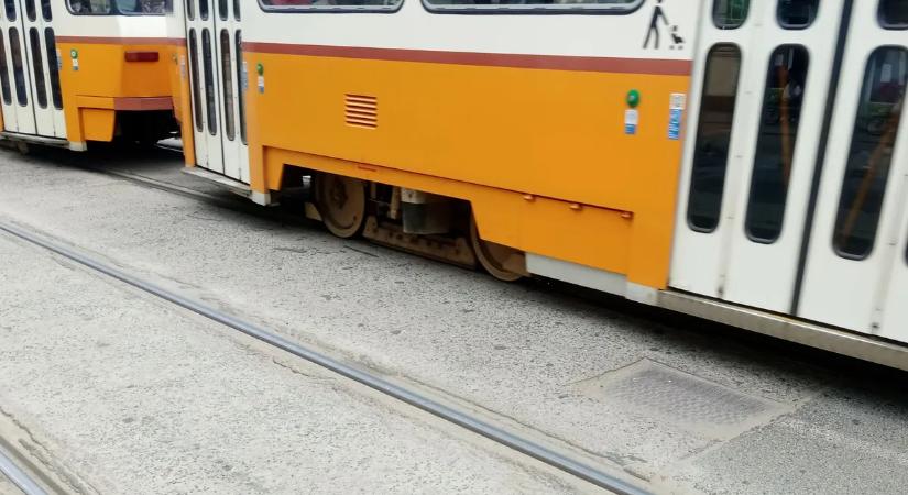 Súlyos baleset történt a fővárosban - nem jár az 1-es villamos ezen a szakaszon