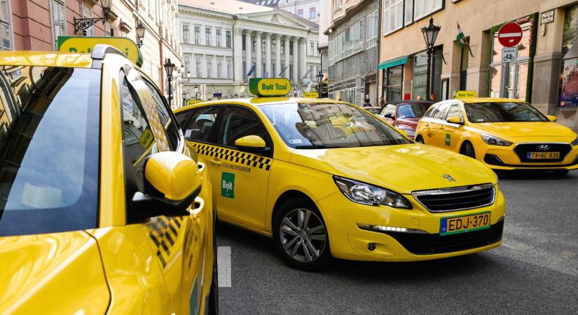 Tüntethetnek a budapesti taxisok a BL-döntő hétvégéjén a BKK díjszabási javaslata miatt