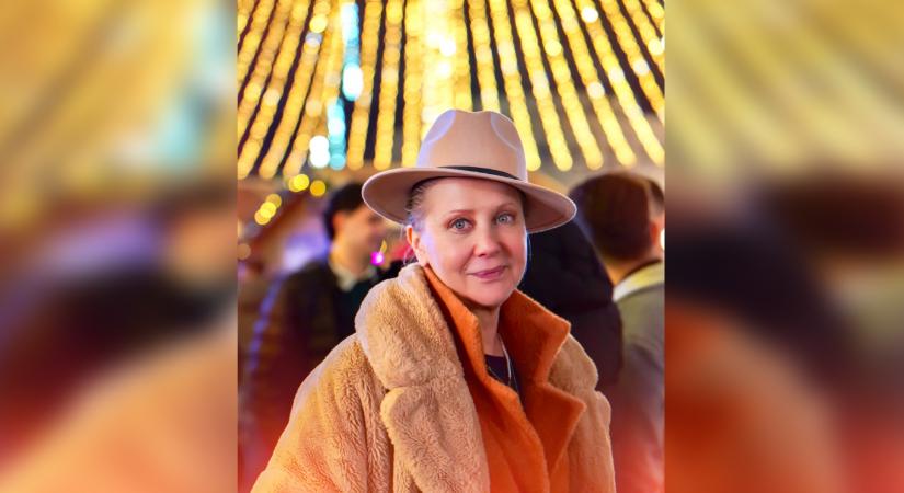 Eszenyi Enikő bocsánatot kért, miután a debreceni színház felfüggesztette az új rendezését
