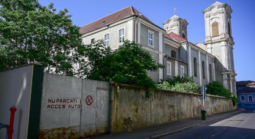 Kilakoltatták Fejes Rudolf Anzelm apátot a nagyváradi premontrei rendházból