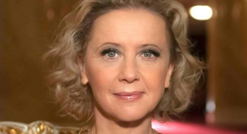Bocsánatot kért Eszenyi Enikő, akinek a rendezését felfüggesztették Debrecenben