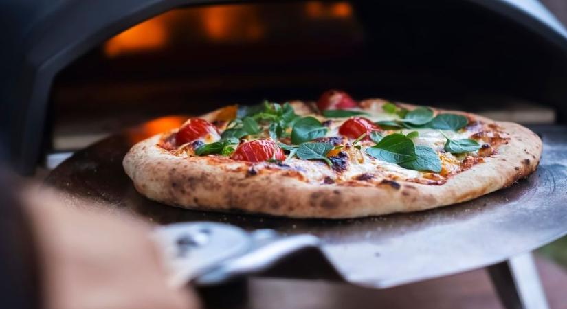 Ki nem találnád, melyik pizzázóra szavaztak a legtöbben Fejérben