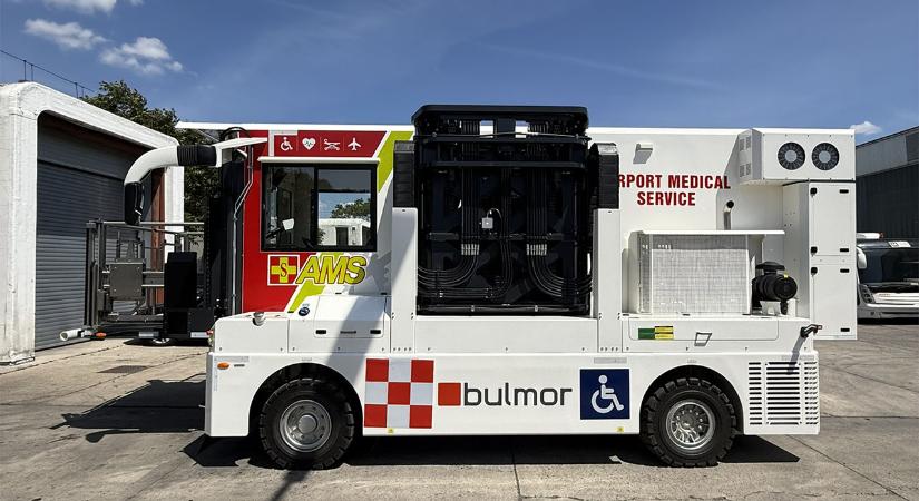 Modern ambulift segíti az akadálymentes utaskiszolgálást Ferihegyen