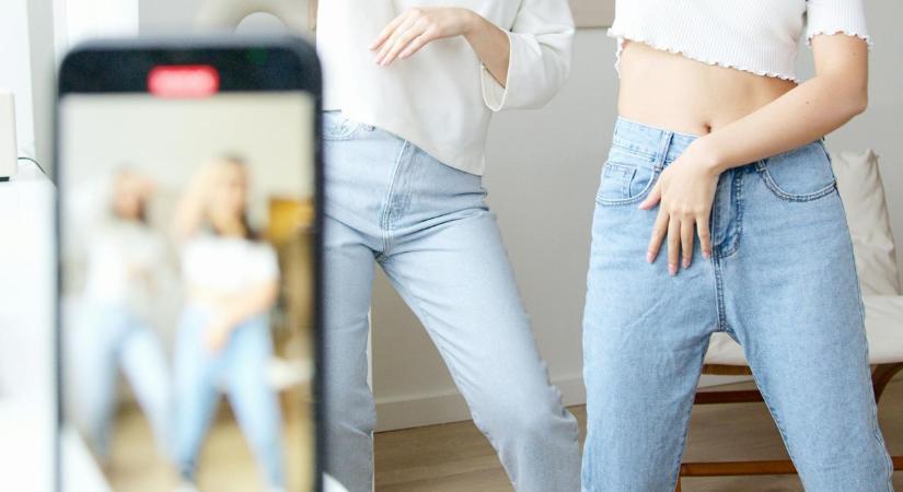 Veszélyes TikTok-trend terjed a gyerekek között – Majdnem megvakult egy 11 éves kislány