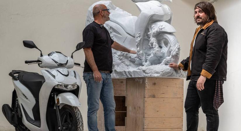 A Honda márványba faragta az SH125i robogóját