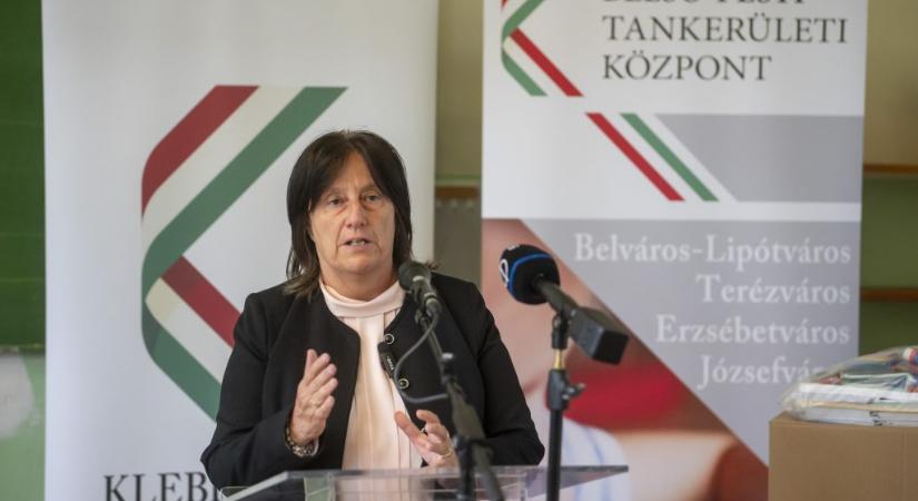 A Klebelsberg Központot átvilágítják, elnöke nyugdíjba megy