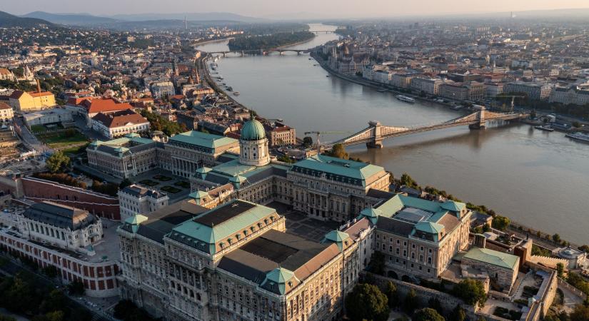 Teljes a káosz a budai lakáspiacon, sokan a csodára várnak, de az lelépett a választások után