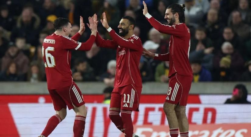 A Liverpool legendája döntött a jövőjéről: ebben a sztárcsapatban folytatja
