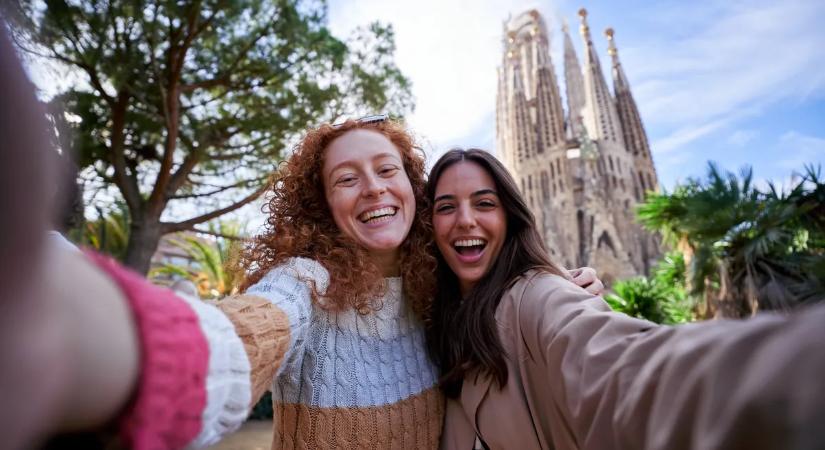 Durván megemelték az idegenforgalmi adót Európa legszebb városaiban: nagyon sok magyar turistát érint