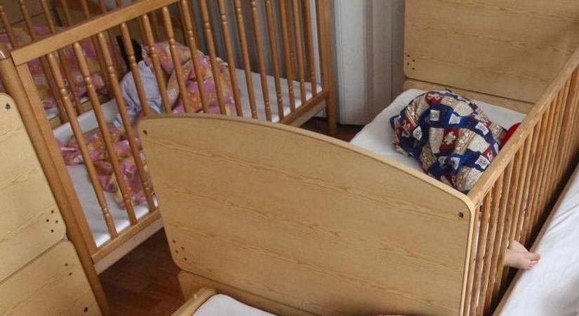 Eltűnt egy 5 hónapos kisbaba Hajdúhadházon, körözést adott ki a rendőrség!