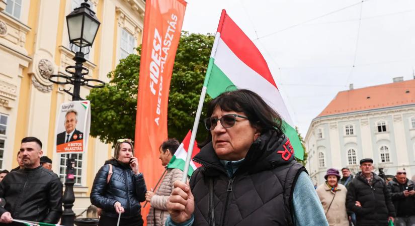 Navracsics Tibor az 1998-as Fideszhez való visszatérést sürgeti