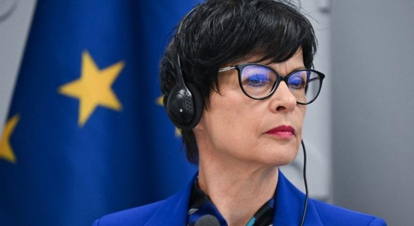 Az Unió bővítésért felelős biztosa kimondta: Ukrajna jelen helyzetben képtelen csatlakozni az EU-hoz