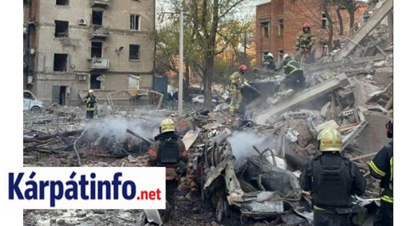 Ukrán légierő: éjszaka csaknem 150 drónt és rakétát vetett be az orosz hadsereg