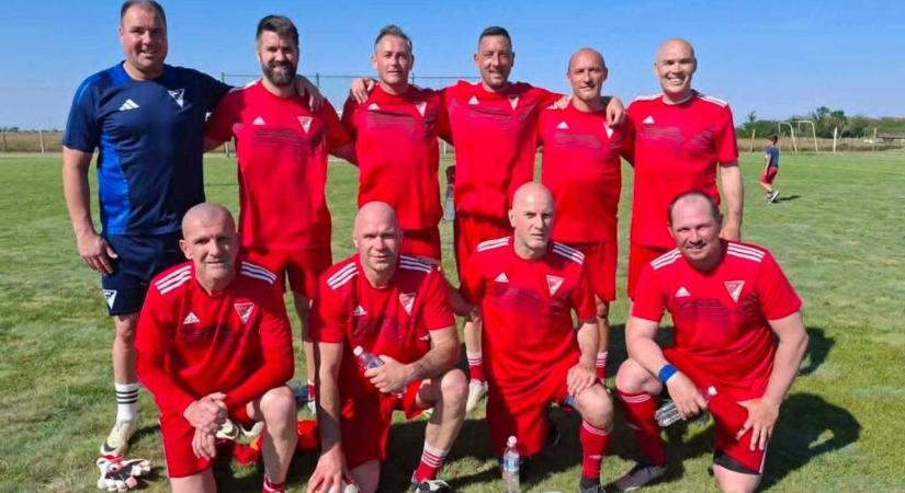 A DVSC legendái ismét remekeltek, de súlyos sérülés árnyékolta be az egyik meccset
