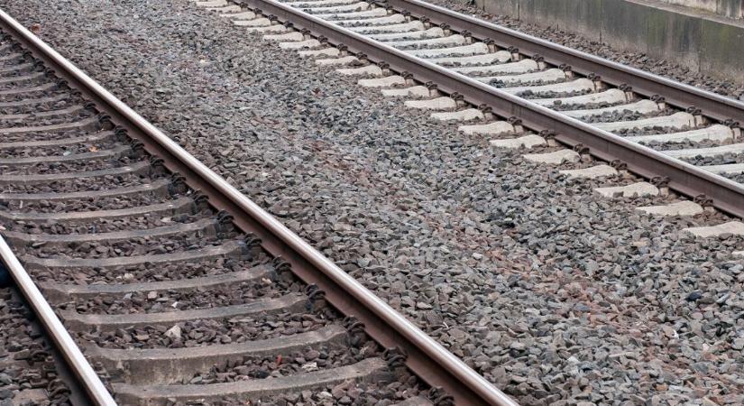 Vonatgázolással indult a csütörtök – reagált a MÁV és a Katasztrófavédelem