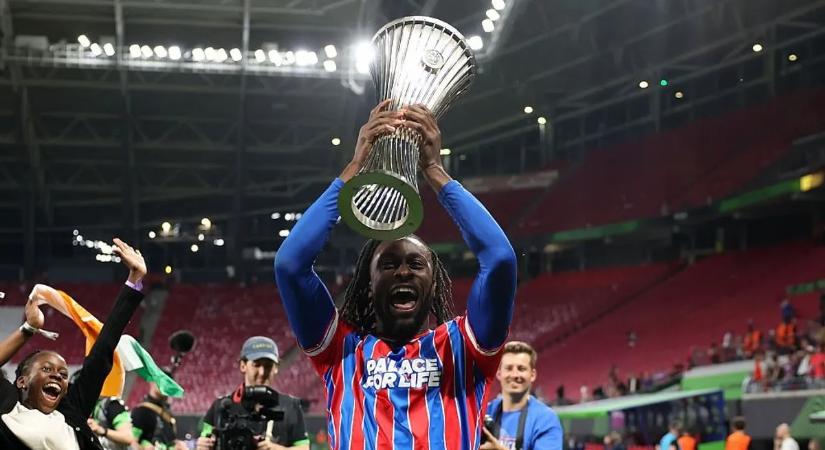 Guessand történelmet ír, egy idényen belül két európai kupasorozatot is megnyert