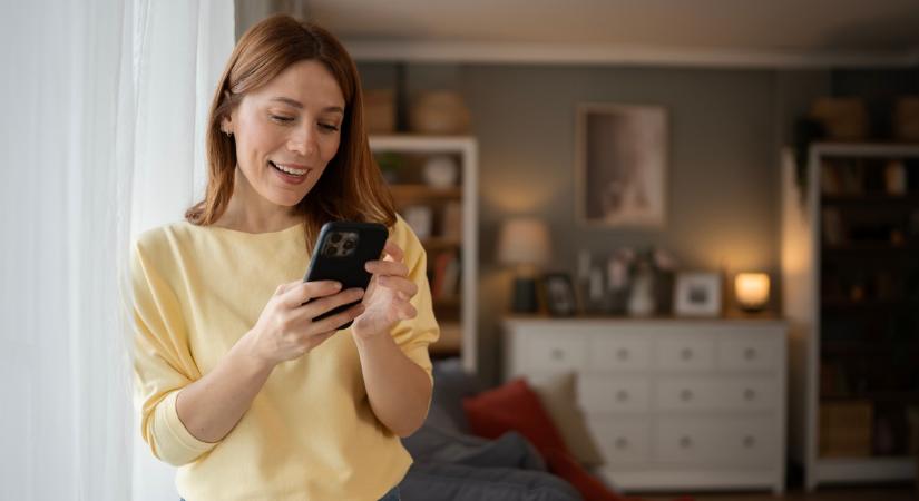 Jobban szereted az SMS-ezést, mint a telefonálást? A pszichológia ezt árulja el rólad