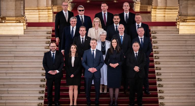 Meglepő felmérés: nem Magyar Péter a legnépszerűbb kormánytag