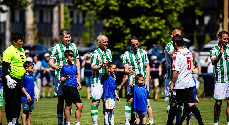 Futball-láz a Balatonon: legendák játszottak a Pünkösdi All Star Tornán