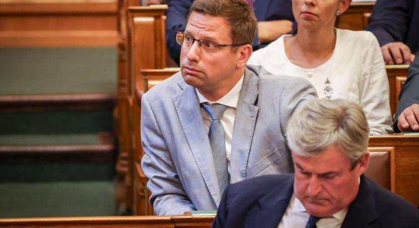 Gulyás Gergely eddig 3,2 milliót kereső kabinetfőnöke egy állását még megtarthatta egy állami cégnél