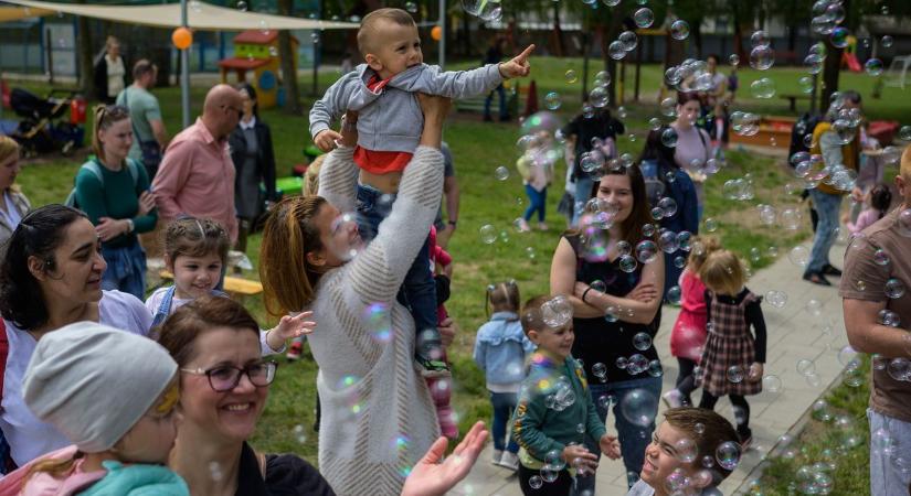 Nem csak vasárnap lesz gyereknap: különleges sztárfellépő is érkezik