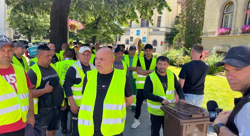 Szemétbotrány Marosvásárhelyen: tiltakoznak az utcaseprők