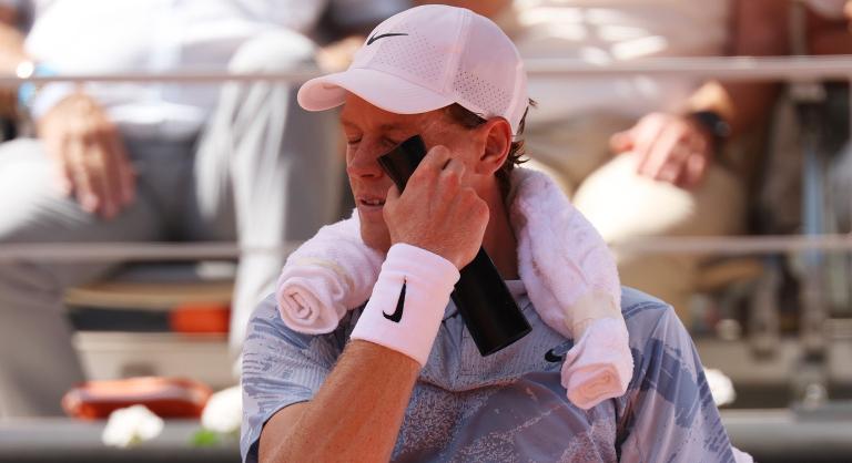Nem bírt el a párizsi forrósággal a világelső Sinner, itt a Roland Garros meglepetése