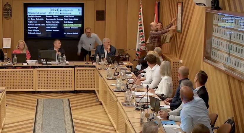 Balhé Csepelen: agresszióval, hazug közlemény kiadásával vádolják egymást az önkormányzati politikusok