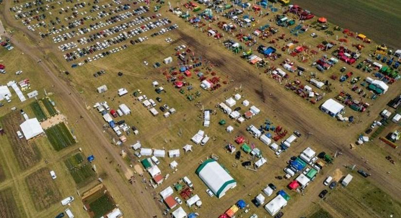 Ezért maradnak el az idén a mezőfalvai szántóföldi napok