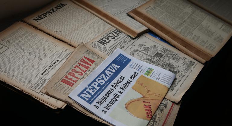 „Megpróbálják kivégezni a Népszavát” – a Mediaworks azonnali hatállyal felmondta a lap terjesztését