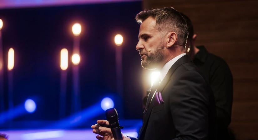 Kitalálja, ki melyik sört szereti? Danny Blue ingyen hozza Bőcsre a rejtélyek estéjét!